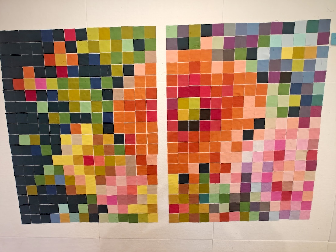 Deux quilts en pixels terminés réalisés avec Quilty Studio